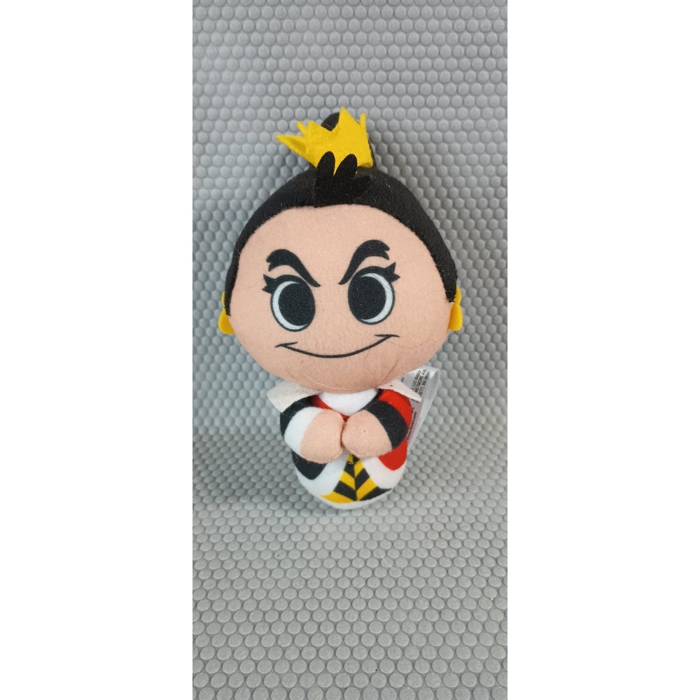 Disney Villains Queen of Hearts Funko Plush Alice in Wonderland Small Toy